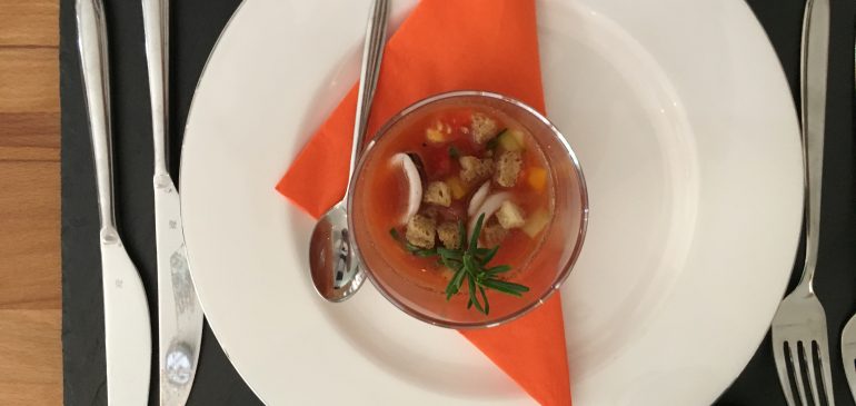 Gazpacho mit Calamaretti