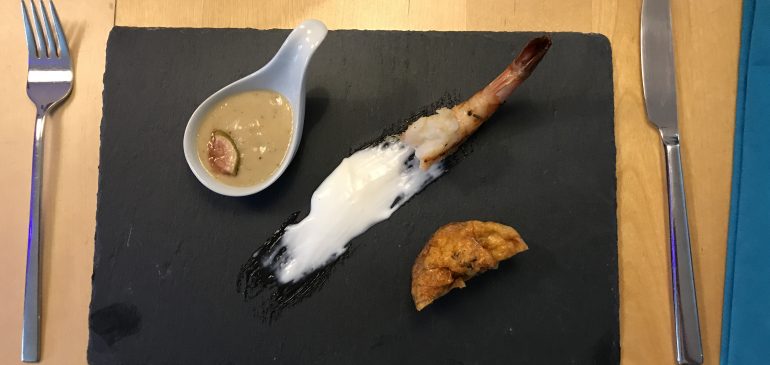 Mallorquinisches Feigensüppchen mit Garnele und „Tortilla“