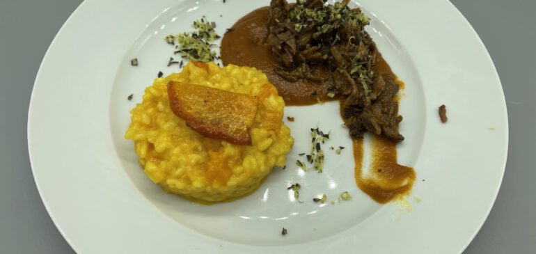 Gezupftes Ossobuco an Kürbisrisotto