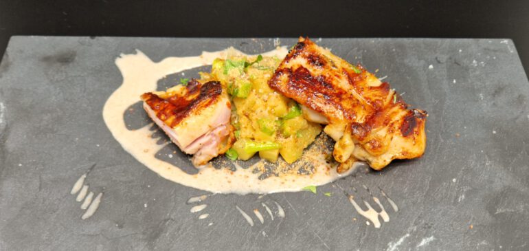 Hühnchen mit Okra-Ananas-Salat (Pierre&Sven)