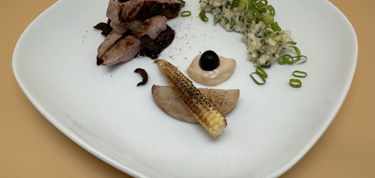 Koji-Secreto mit Thai-Basilikum-Risotto